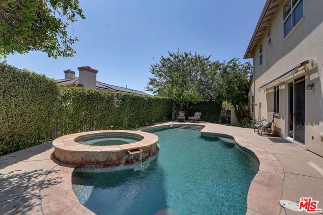 23863 Erin Place, West Hills, CA 91304