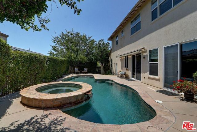 23863 Erin Place, West Hills, CA 91304