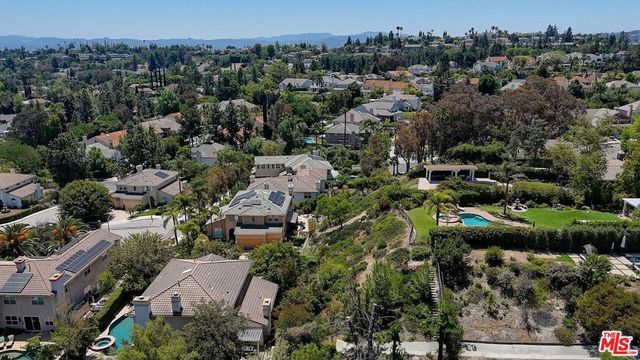 23863 Erin Place, West Hills, CA 91304