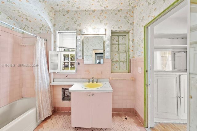 140 NE 95th St, Miami Shores, FL 33138