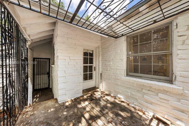 140 NE 95th St, Miami Shores, FL 33138