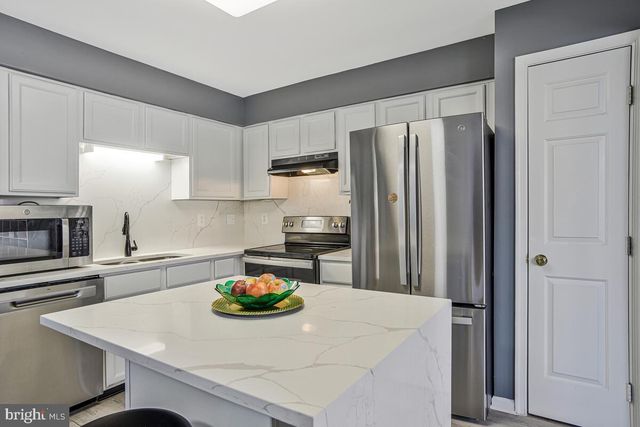 12311 SWEETBRIAR PL, Waldorf, MD 20602