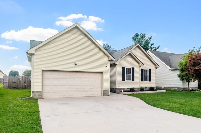 964 Cindy Jo Ct, Clarksville, TN 37040