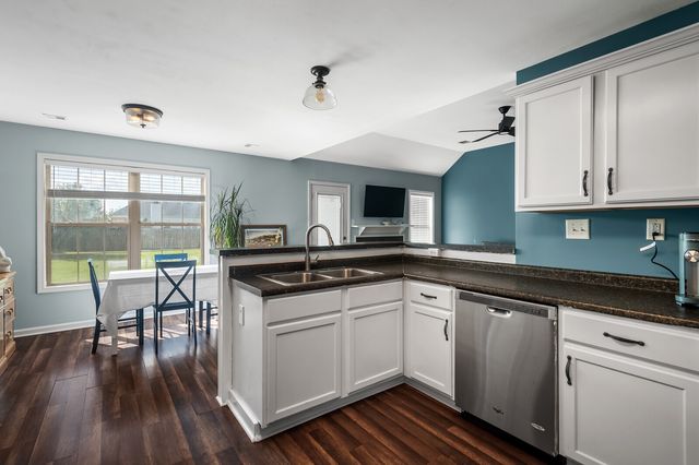 964 Cindy Jo Ct, Clarksville, TN 37040