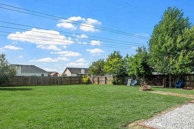 964 Cindy Jo Ct, Clarksville, TN 37040