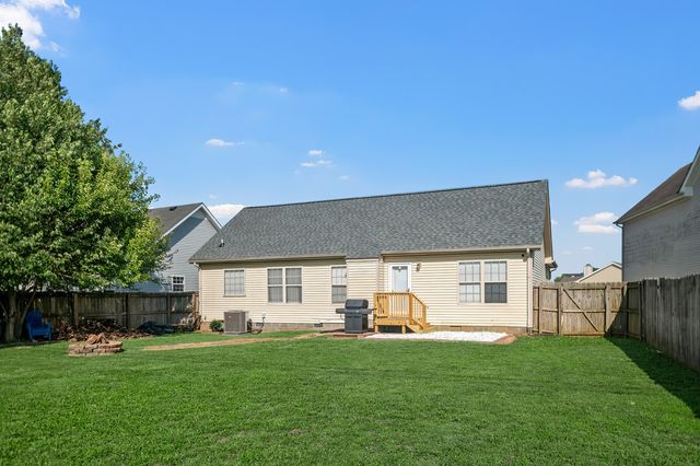 964 Cindy Jo Ct, Clarksville, TN 37040