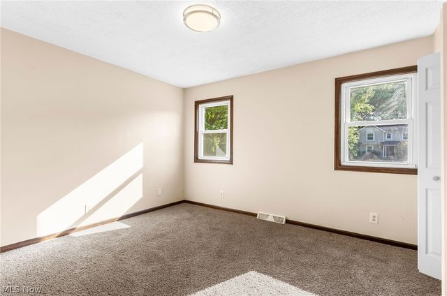 511 Stoneybrook Lane, Canfield, OH 44406