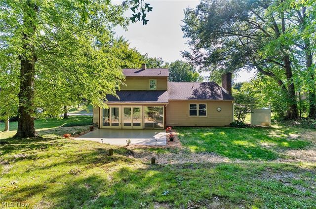 511 Stoneybrook Lane, Canfield, OH 44406