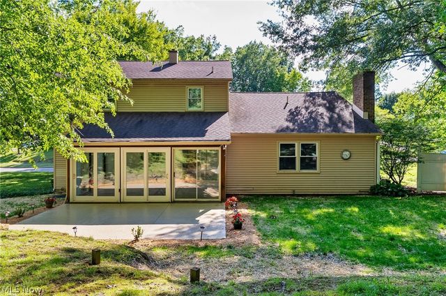 511 Stoneybrook Lane, Canfield, OH 44406