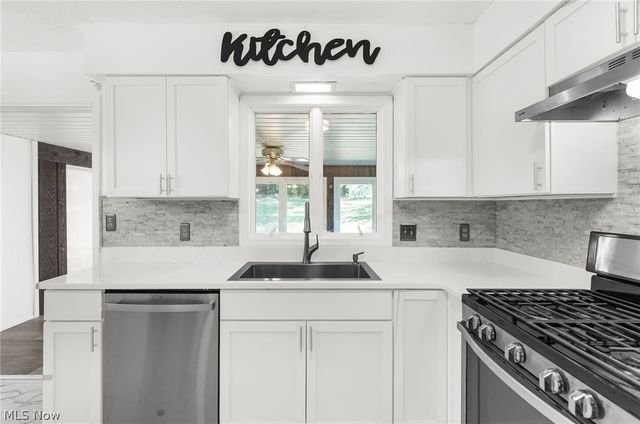 511 Stoneybrook Lane, Canfield, OH 44406