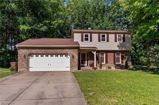 511 Stoneybrook Lane, Canfield, OH 44406