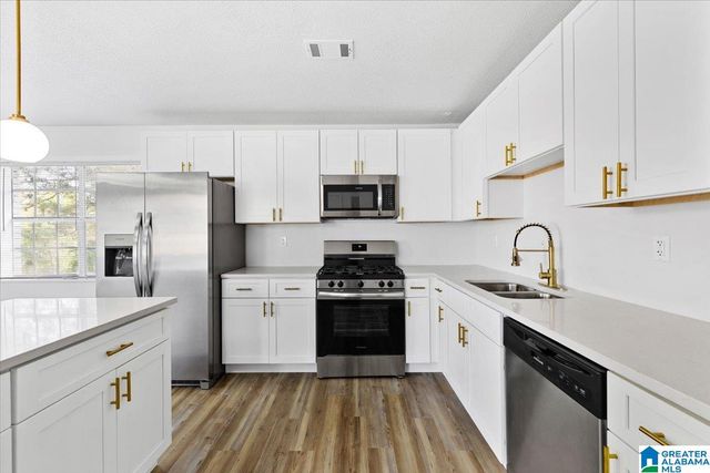 431 CLIO STREET, Bessemer, AL 35023