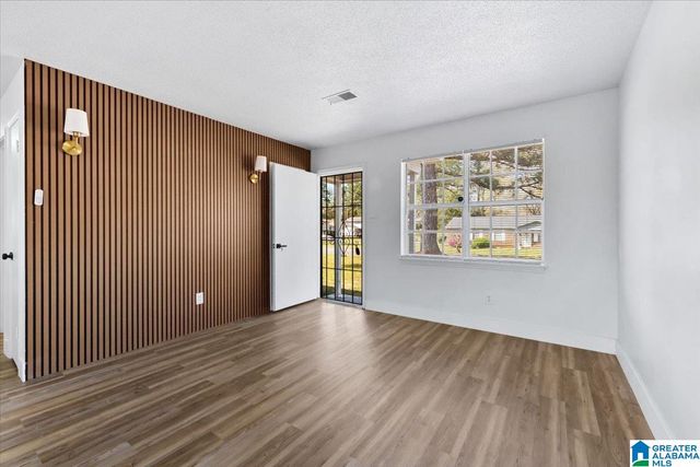 431 CLIO STREET, Bessemer, AL 35023