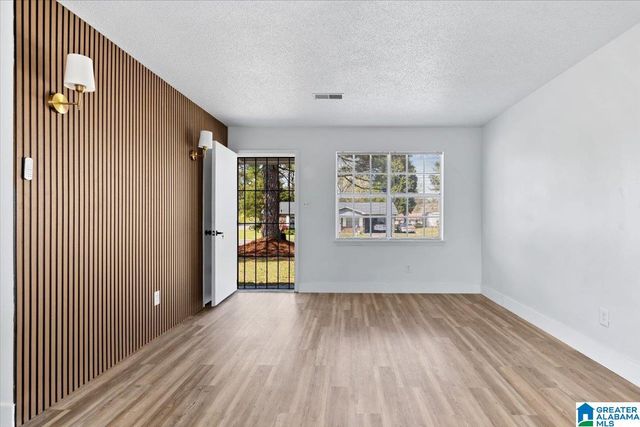 431 CLIO STREET, Bessemer, AL 35023