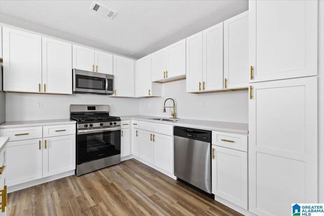 431 CLIO STREET, Bessemer, AL 35023