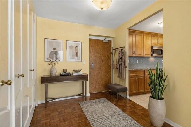 155 N Harbor Drive N 1411, Chicago, IL 60601