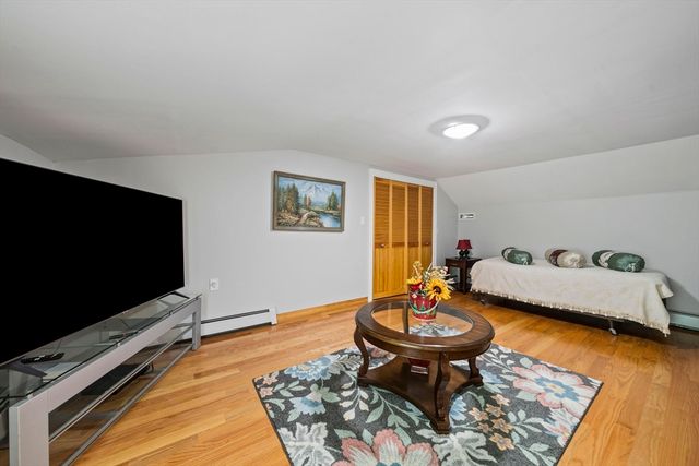 113 Colonel Hunt Dr, Abington, MA 02351