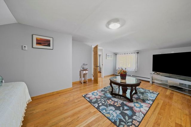 113 Colonel Hunt Dr, Abington, MA 02351