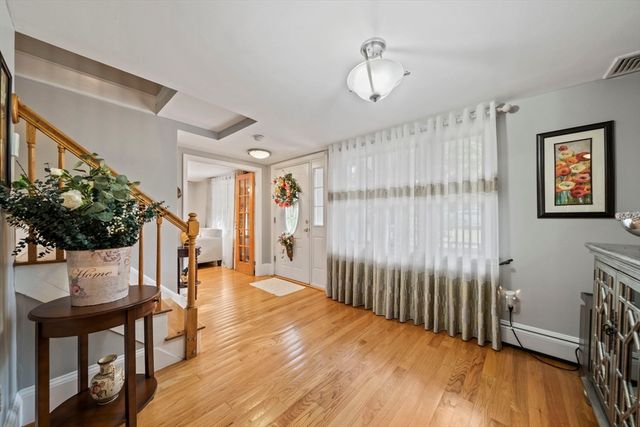 113 Colonel Hunt Dr, Abington, MA 02351