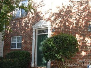 3734 Melrose Cottage Drive, Charlotte, NC 28105