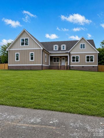 1502 Marion Street, Monroe, NC 28112