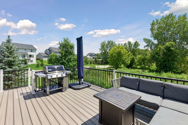 6807 157th Street, Savage, MN 55378
