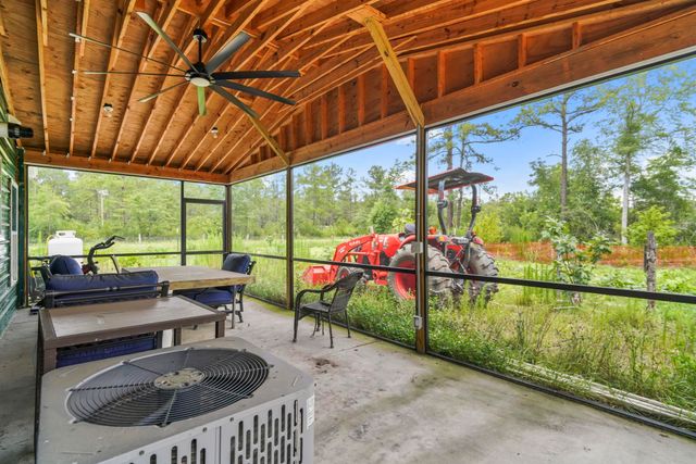 2905 Hugo Rd., Conway, SC 29527