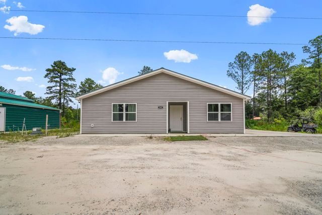 2905 Hugo Rd., Conway, SC 29527