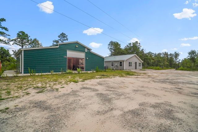 2905 Hugo Rd., Conway, SC 29527