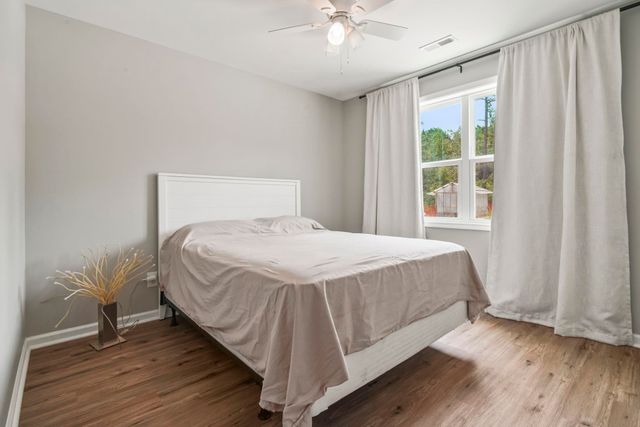 2905 Hugo Rd., Conway, SC 29527