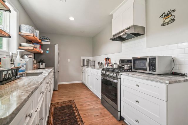 2905 Hugo Rd., Conway, SC 29527