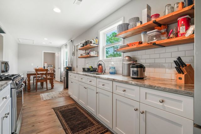 2905 Hugo Rd., Conway, SC 29527