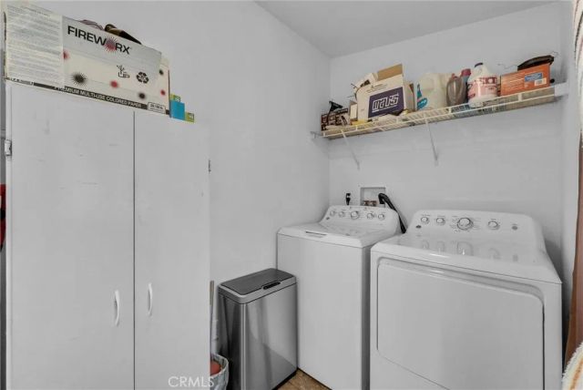 1081 W Arrow Hwy 86, Azusa, CA 91702