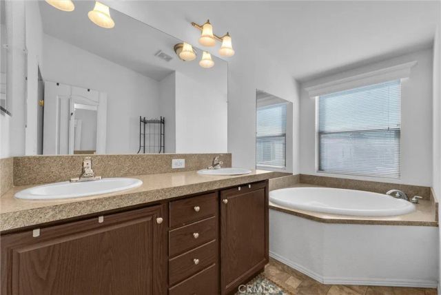 1081 W Arrow Hwy 86, Azusa, CA 91702