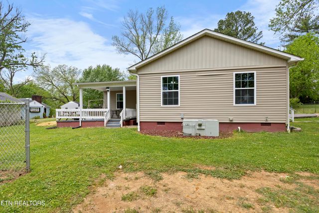 214 Byerley Ave, Maryville, TN 37804