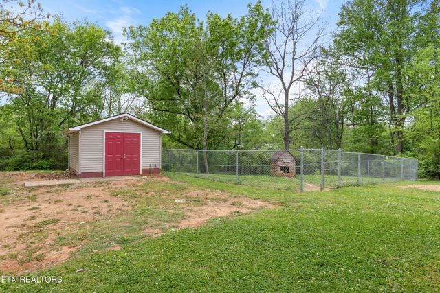 214 Byerley Ave, Maryville, TN 37804