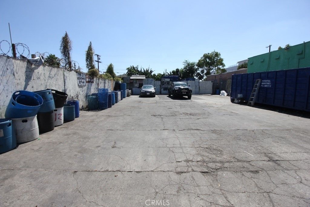 228 E Manchester, Los Angeles, CA 90003 — photo 4