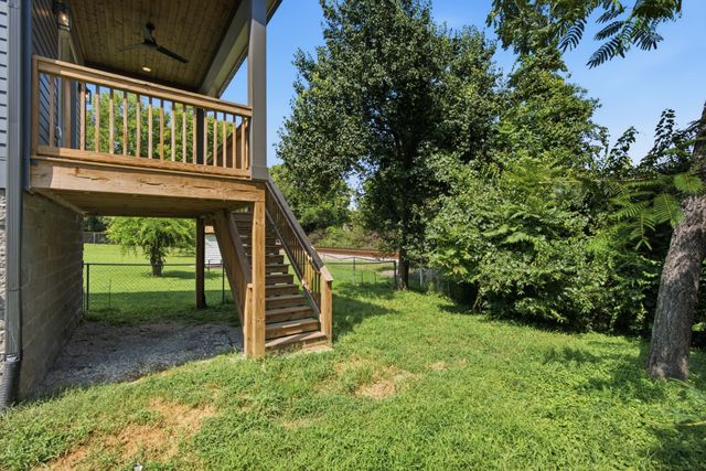 720B Groves Park Rd, Nashville, TN 37206