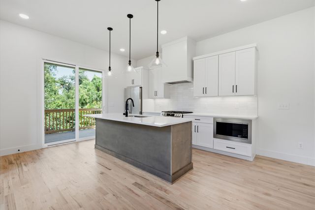 720B Groves Park Rd, Nashville, TN 37206