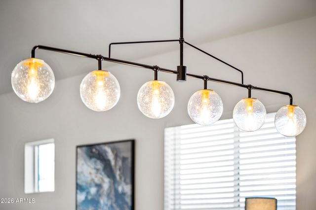 2009 E Don Carlos Avenue, Tempe, AZ 85281