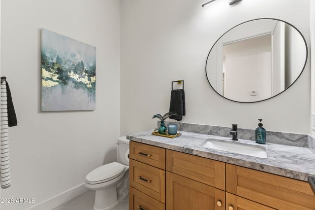 2009 E Don Carlos Avenue, Tempe, AZ 85281