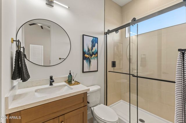 2009 E Don Carlos Avenue, Tempe, AZ 85281