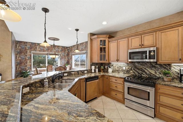 13976 Paradise Villas Grove, Colorado Springs, CO 80921