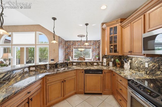 13976 Paradise Villas Grove, Colorado Springs, CO 80921