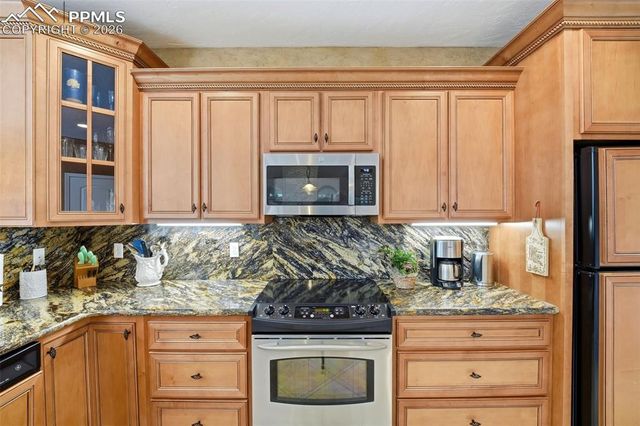 13976 Paradise Villas Grove, Colorado Springs, CO 80921