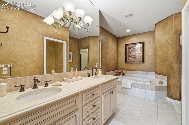 13976 Paradise Villas Grove, Colorado Springs, CO 80921