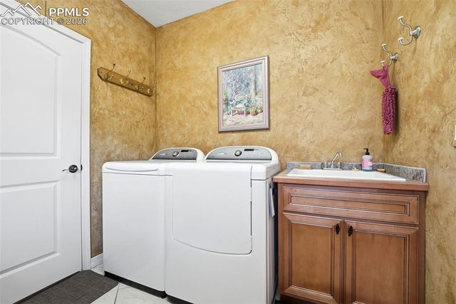 13976 Paradise Villas Grove, Colorado Springs, CO 80921