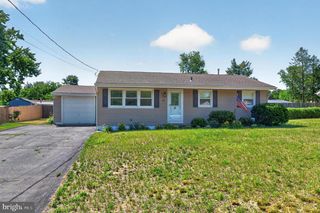 419 HICKORY LN, Mount Laurel, NJ 08054
