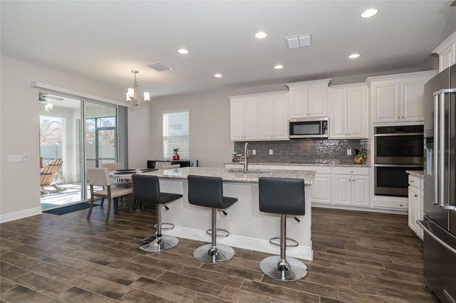 16154 MONTEREY GREENS CIRCLE, Tampa, FL 33647