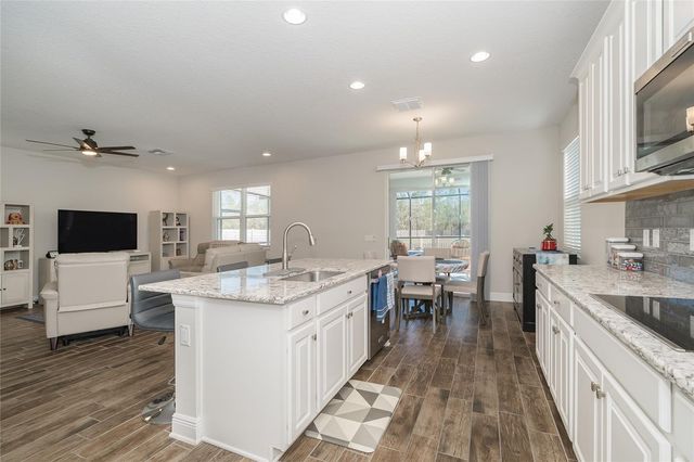 16154 MONTEREY GREENS CIRCLE, Tampa, FL 33647